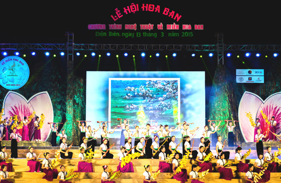 le-hoi-hoa-ban-2015.jpg